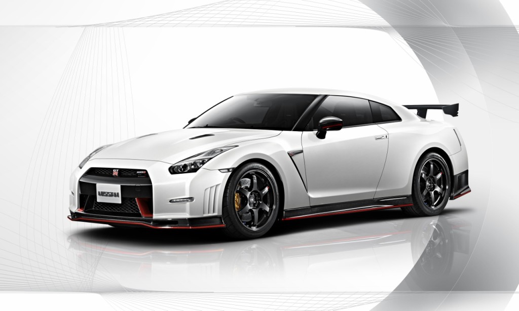 Nissan GTR Nismo Edition 2014 White background front